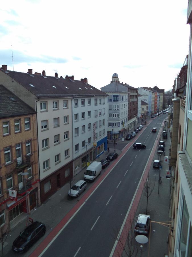Aparthotel Lupartment Ludwigshafen am Rhein Esterno foto